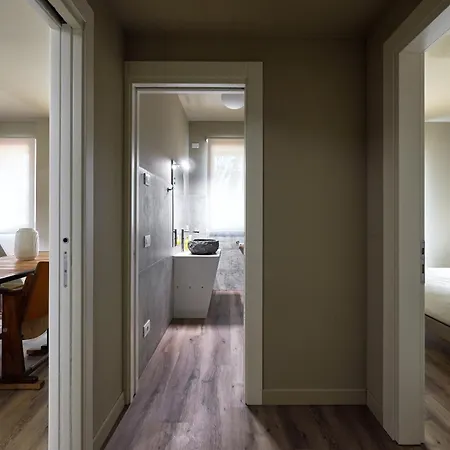 The School Venice, Boutique Loft Μαργκέρα