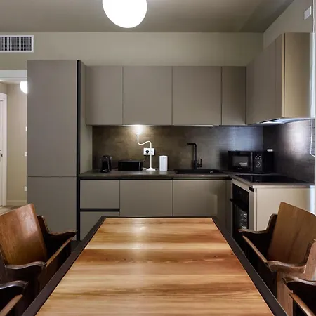 The School Venice, Boutique Loft Венеция
