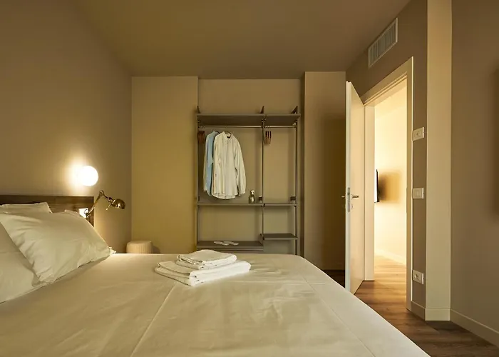 The School Venice, Boutique Loft * Маргера