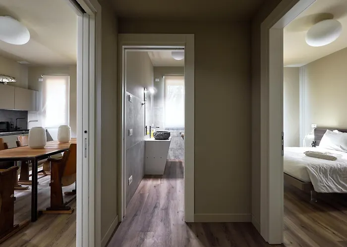 The School Venice, Boutique Loft Маргера