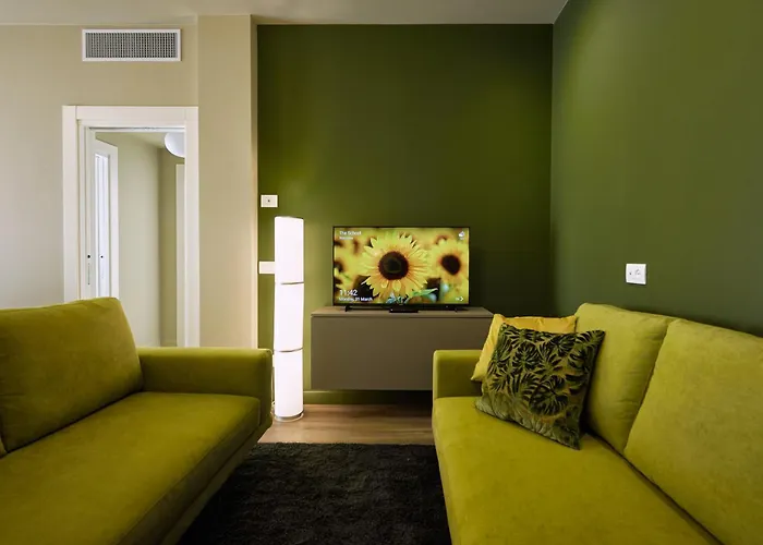 The School Venice, Boutique Loft Маргера