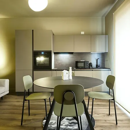 The School Venice, Boutique Loft * Маргера